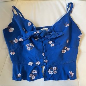 3 For$25✨American Eagle Floral Top